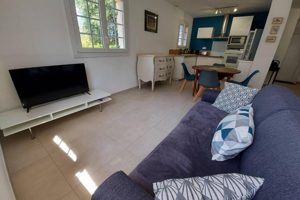 Ferienwohnung Superbe T2 Lumineux 3*** 10 Mn A Pied De La Plage Le Pradet Exterior foto