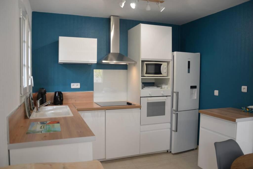 Ferienwohnung Superbe T2 Lumineux 3*** 10 Mn A Pied De La Plage Le Pradet Exterior foto