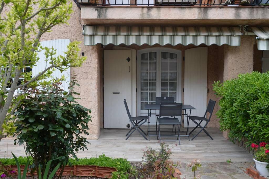 Ferienwohnung Superbe T2 Lumineux 3*** 10 Mn A Pied De La Plage Le Pradet Exterior foto